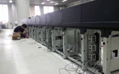 為什么操作臺必須具備線纜管理系統(tǒng)？
